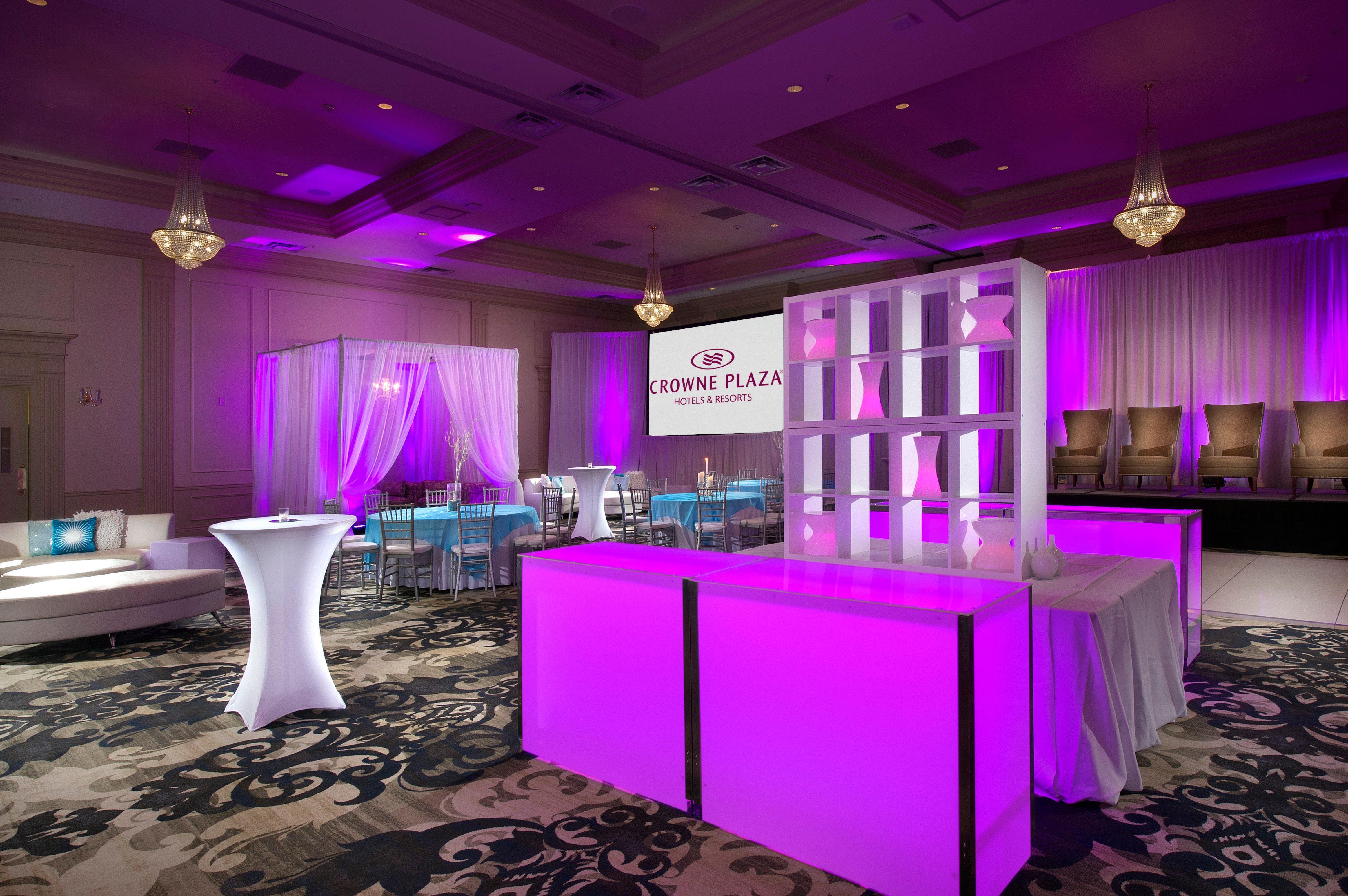 Hotel Crowne Plaza Portland-downtown Convention Center By Ihg Portland